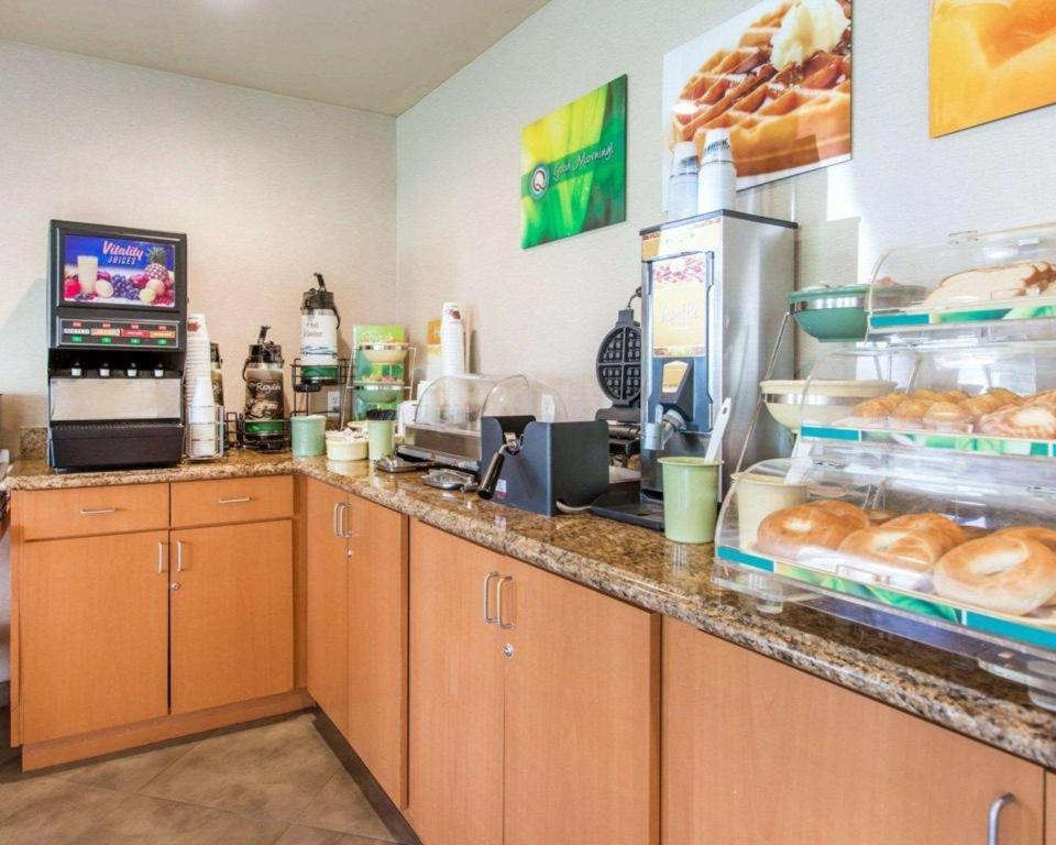 Quality Inn San Bernardino Extérieur photo