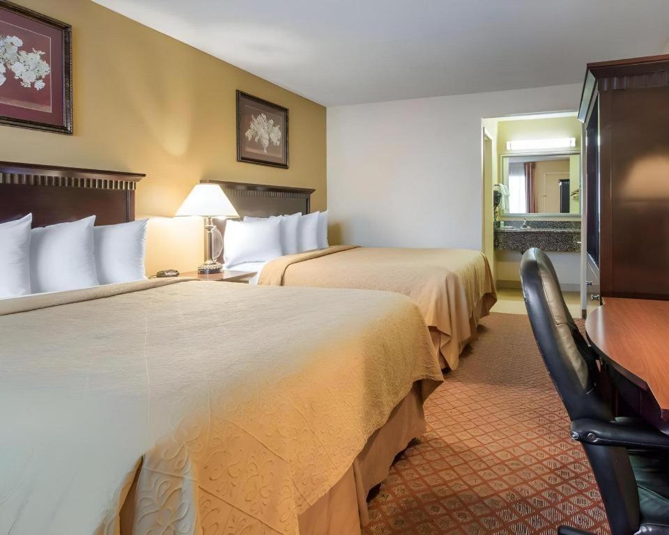 Quality Inn San Bernardino Extérieur photo