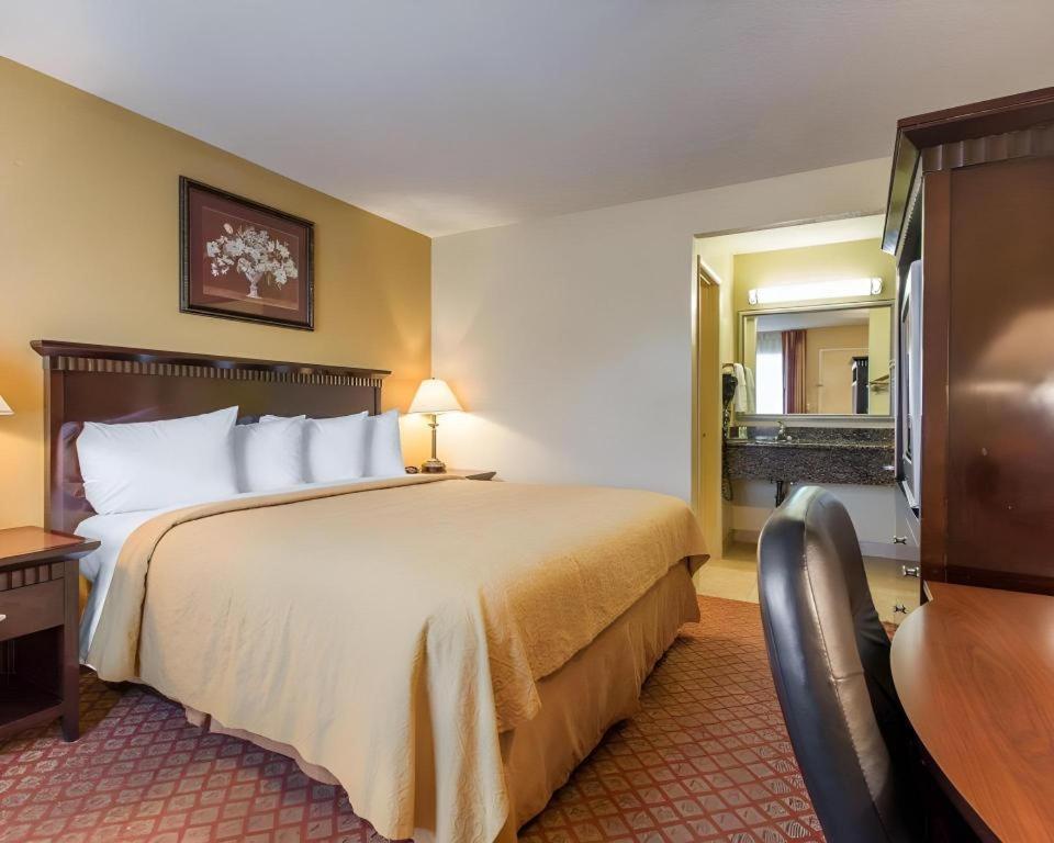 Quality Inn San Bernardino Extérieur photo
