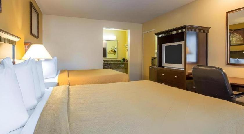 Quality Inn San Bernardino Extérieur photo