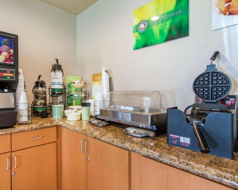 Quality Inn San Bernardino Extérieur photo