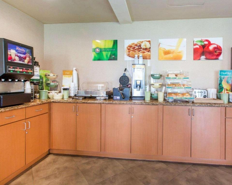 Quality Inn San Bernardino Extérieur photo